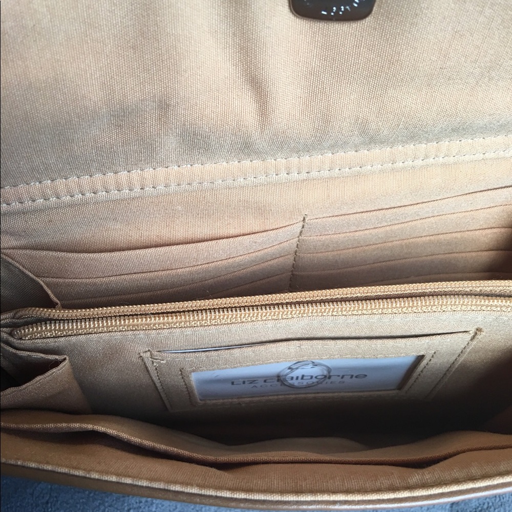 Liz Claiborne purse - Picture 8 of 8